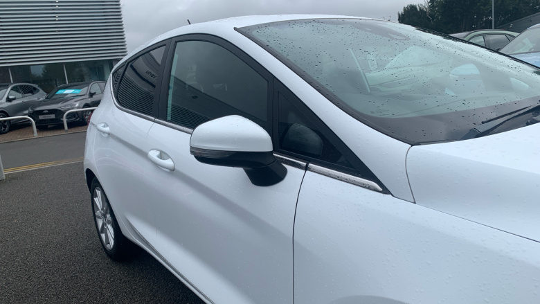 Ford Fiesta 1.0 EcoBoost Titanium 5dr Petrol Hatchback